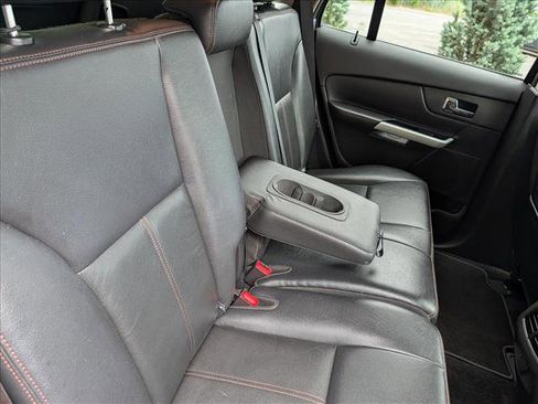 Used 2014 Ford Edge SEL w/ Equipment Group 205A FWD image 17