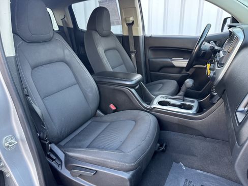 Used 2019 Chevrolet Colorado LT image 13