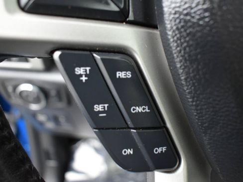 Used 2019 Ford F150 Lariat w/ Equipment Group 502A Luxury AWD/4WD image 15