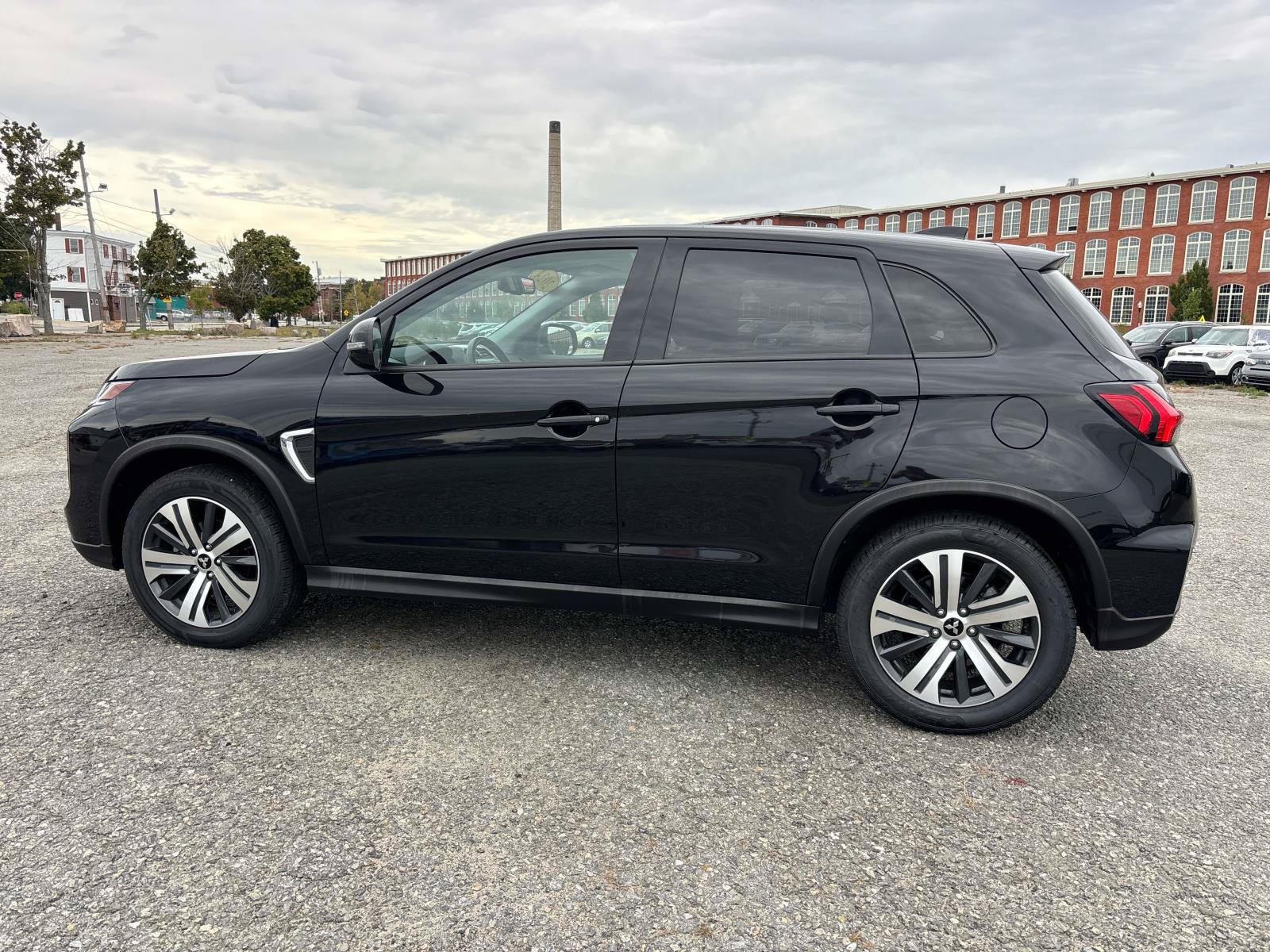 Used 2024 Mitsubishi Outlander Sport AWD image 8