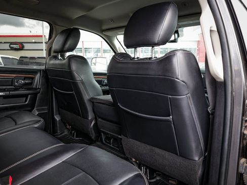 Used 2018 RAM 3500 Laramie w/ Protection Group image 28