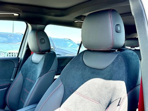 New 2026 Mercedes-Benz GLB 35 AMG 4MATIC image 20