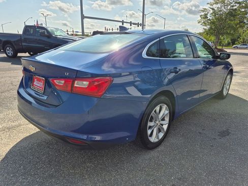 Used 2023 Chevrolet Malibu LT image 9