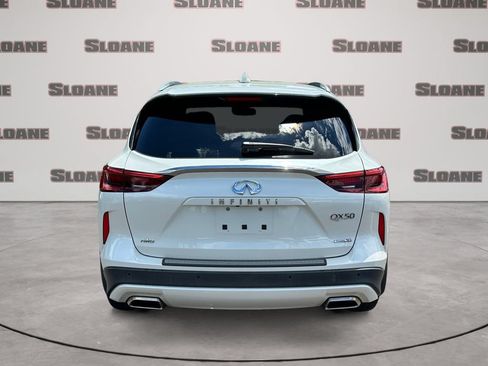Used 2020 INFINITI QX50 Essential w/ Edition 30 Package AWD/4WD image 4