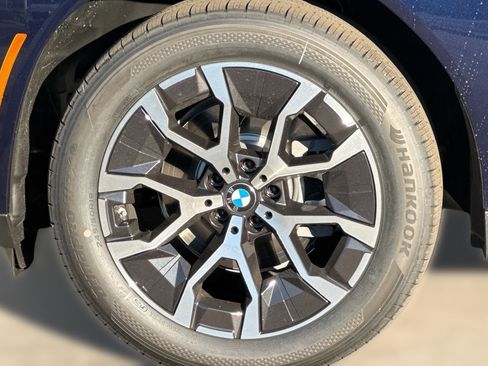 Used 2026 BMW X3 xDrive30i w/ Premium Package AWD/4WD image 11