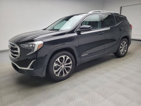 Used 2020 GMC Terrain SLT w/ Preferred Package FWD image 2