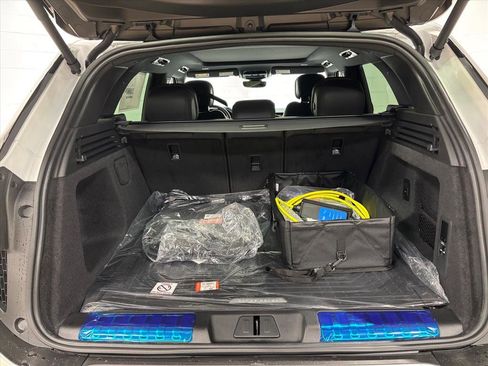 New 2025 Land Rover Range Rover Sport Dynamic SE image 42