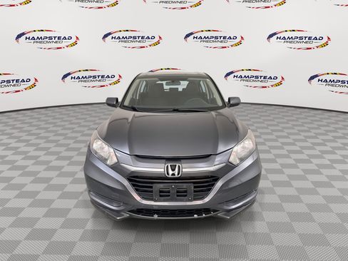 Used 2016 Honda HR-V LX image 3