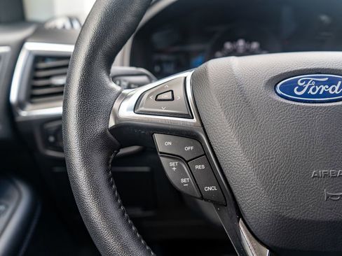 Used 2024 Ford Edge Titanium AWD/4WD image 21