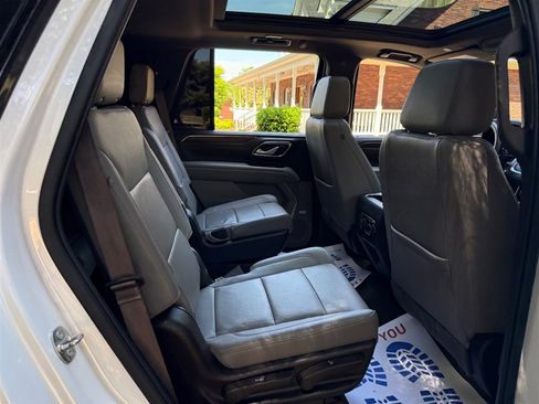Used 2022 Chevrolet Tahoe Z71 w/ Luxury Package AWD/4WD image 61