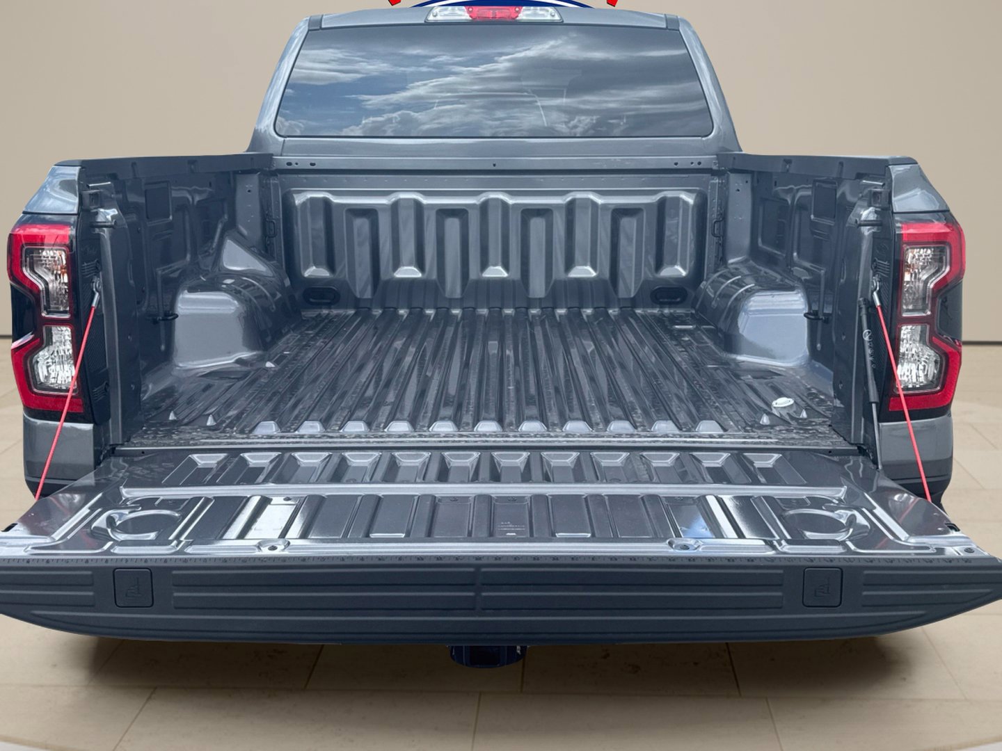 New 2026 Ford Ranger XLT w/ Trailer Tow Package RWD image 12