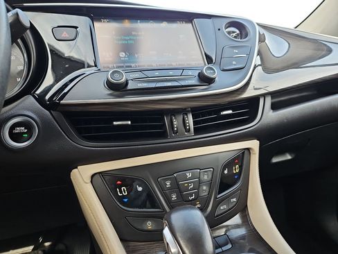 Used 2020 Buick Envision Essence image 22