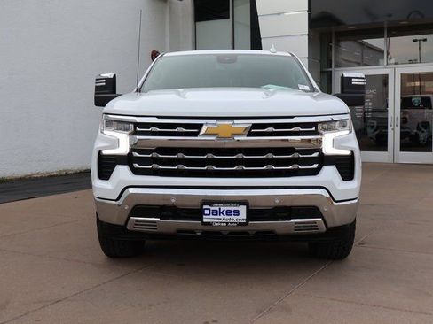 Certified 2024 Chevrolet Silverado 1500 LTZ AWD/4WD image 3