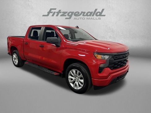 Used 2025 Chevrolet Silverado 1500 Custom image 7