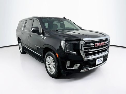 Used 2023 GMC Yukon XL SLT w/ SLT Luxury Package AWD/4WD image 1