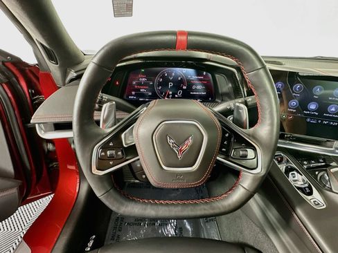 Used 2022 Chevrolet Corvette Stingray Premium Conv w/ Z51 Performance Package RWD image 11