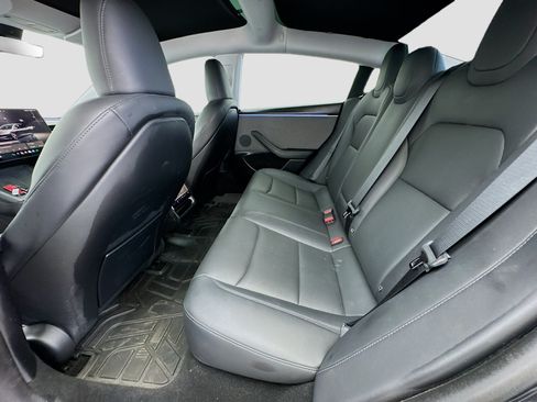 Used 2024 Tesla Model 3 Standard Range RWD image 15