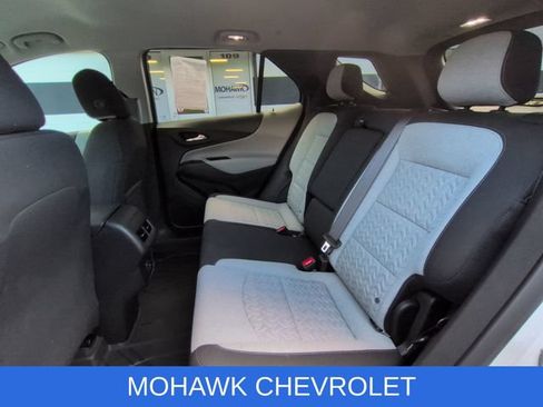 Used 2024 Chevrolet Equinox LS w/ LS Convenience Package AWD/4WD image 34