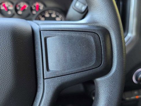 New 2025 Chevrolet Silverado 1500 Custom image 32