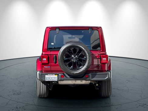 Used 2021 Jeep Wrangler Unlimited Sahara w/ Cold Weather Group image 5