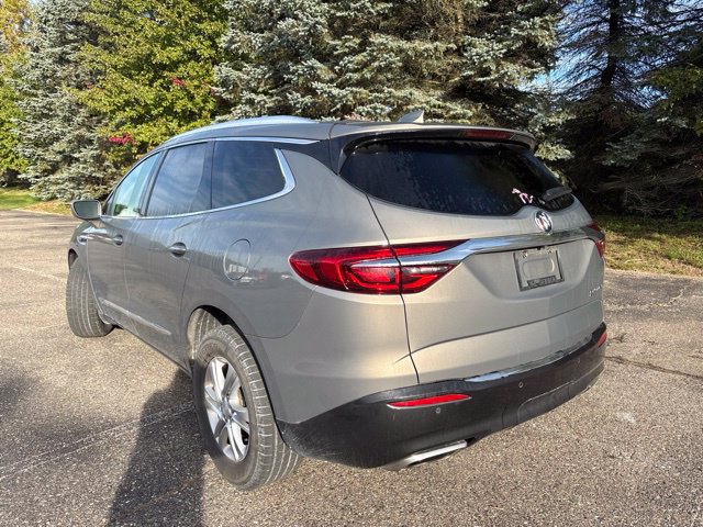 Used 2019 Buick Enclave Essence AWD/4WD image 4