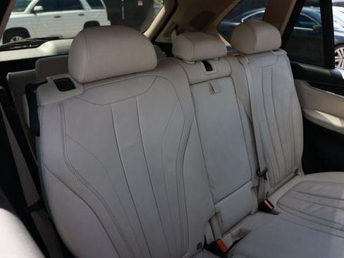 Used 2015 BMW X5 xDrive35d AWD/4WD image 17
