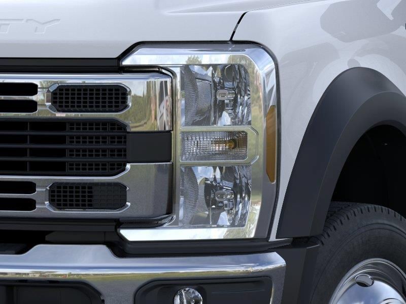 New 2026 Ford F550 Luxury RWD image 18