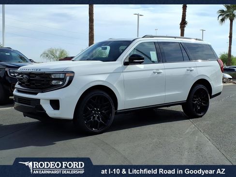 New 2026 Ford Expedition Platinum image 1