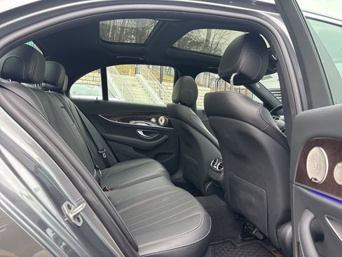 Used 2023 Mercedes-Benz E 450 4MATIC Sedan image 11