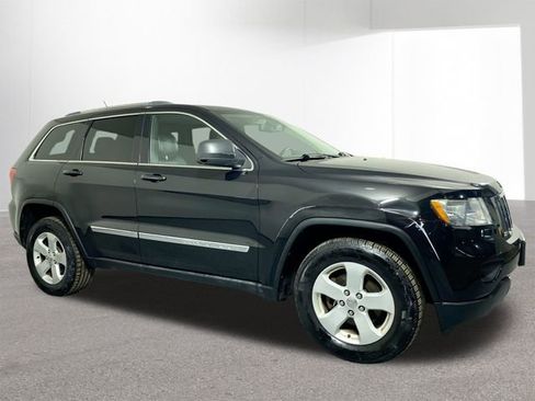 Used 2012 Jeep Grand Cherokee Laredo image 3