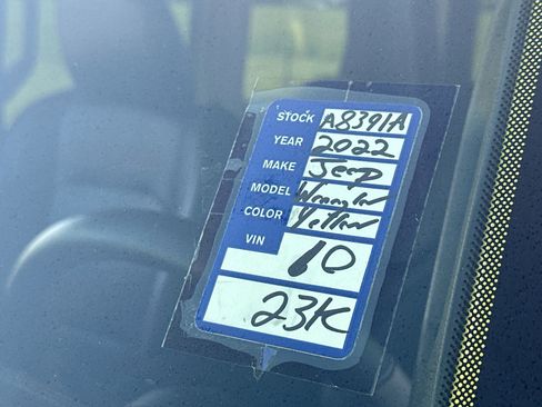 Used 2022 Jeep Wrangler Unlimited Rubicon w/ Trailer Tow Package image 28