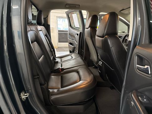 Used 2018 Chevrolet Colorado ZR2 image 43