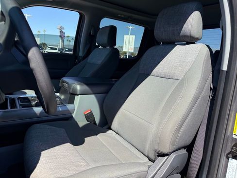 Used 2023 Ford F350 XLT w/ Black Appearance Package image 5