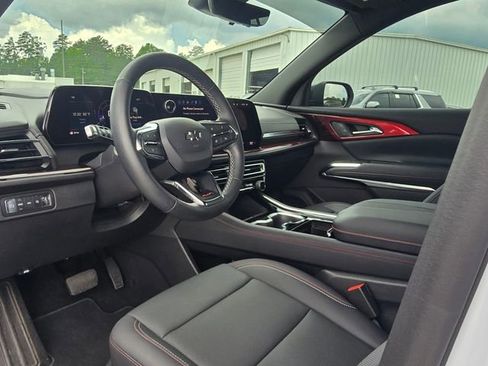 Used 2026 Chevrolet Traverse Z71 w/ Driver Confidence Package AWD/4WD image 26