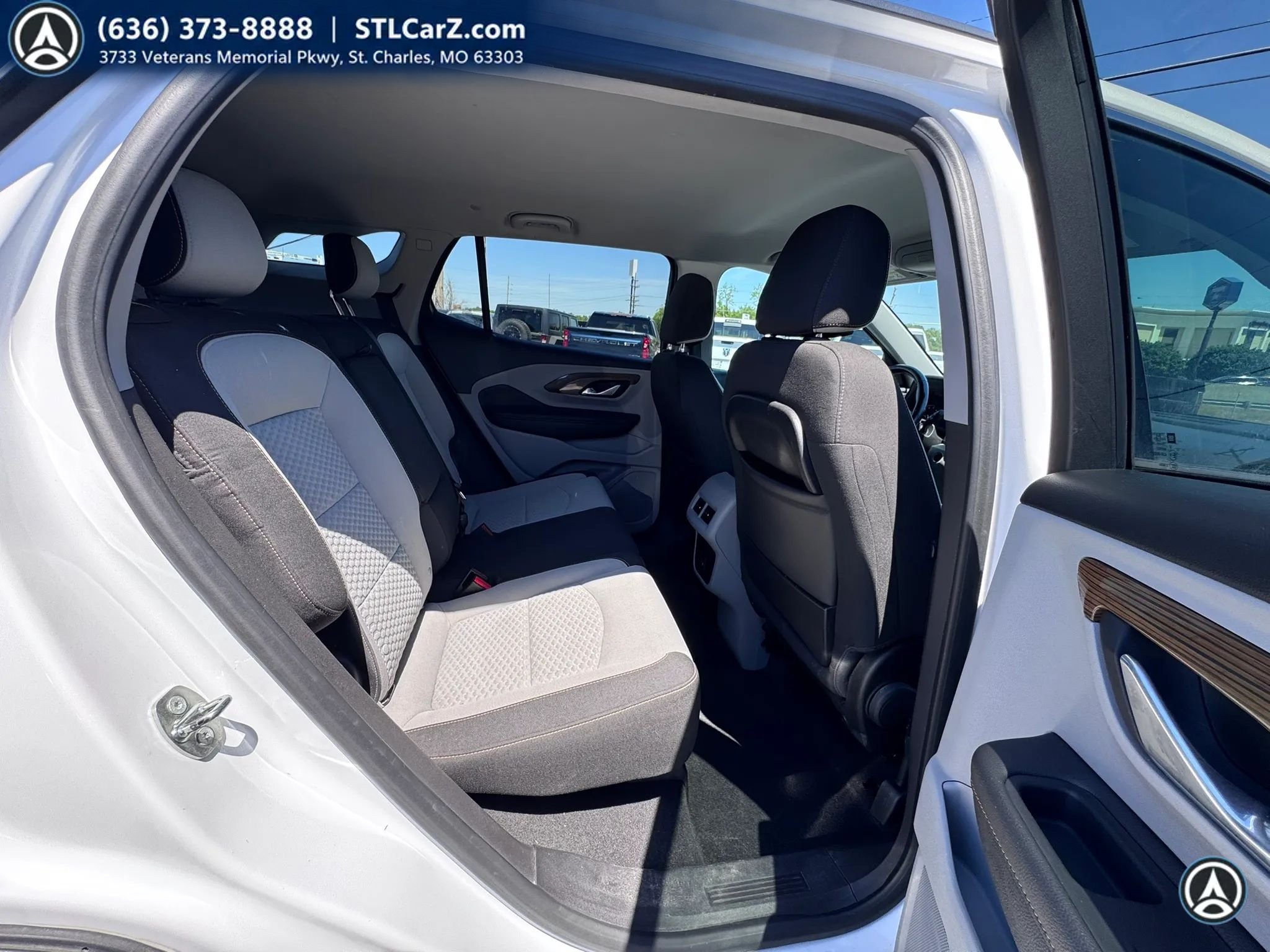 Used 2018 GMC Terrain SLE w/ Driver Convenience Package FWD image 13