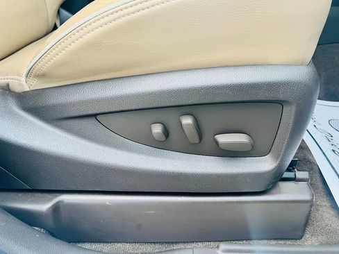 Used 2017 GMC Sierra 2500 Denali w/ Duramax Plus Package image 38