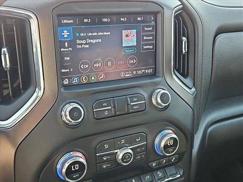 Used 2022 GMC Sierra 1500 AT4 w/ AT4 Premium Package AWD/4WD image 15