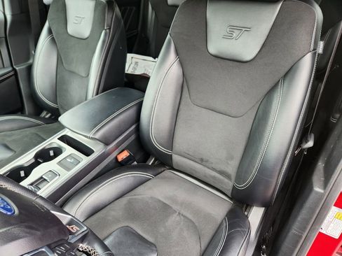Used 2023 Ford Edge ST AWD/4WD image 11
