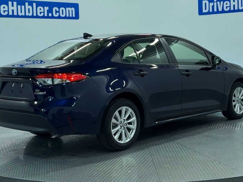 Used 2023 Toyota Corolla LE w/ LE Convenience Package FWD image 8