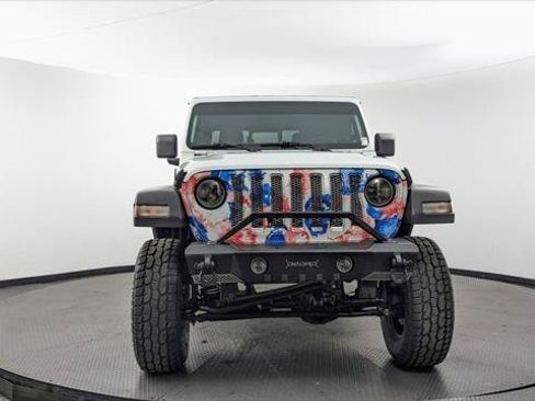 Used 2022 Jeep Gladiator Sport w/ Trailer Tow Package AWD/4WD image 12