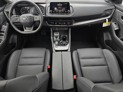 New 2026 Nissan Rogue SV image 16