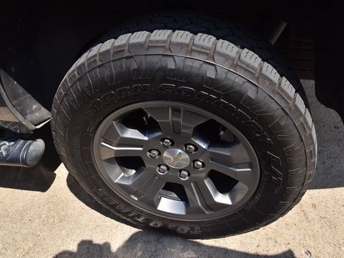 Used 2019 Chevrolet Tahoe LT AWD/4WD image 14