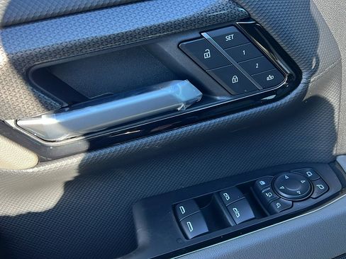 New 2026 Chevrolet Silverado 2500 ZR2 w/ LPO, Dark Essentials Package image 19