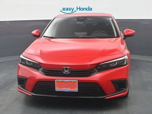 Used 2022 Honda Civic EX image 3