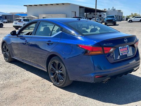 Used 2024 Nissan Altima 2.5 SR image 7