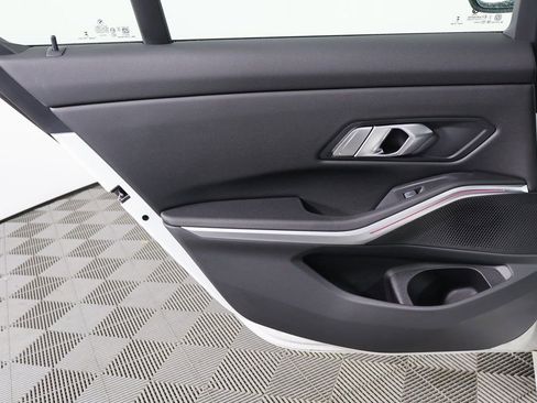 Used 2025 BMW 330i Sedan w/ Convenience Package image 13