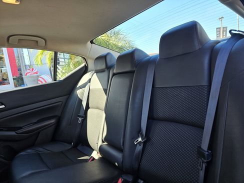 Used 2023 Nissan Altima 2.5 SR image 24