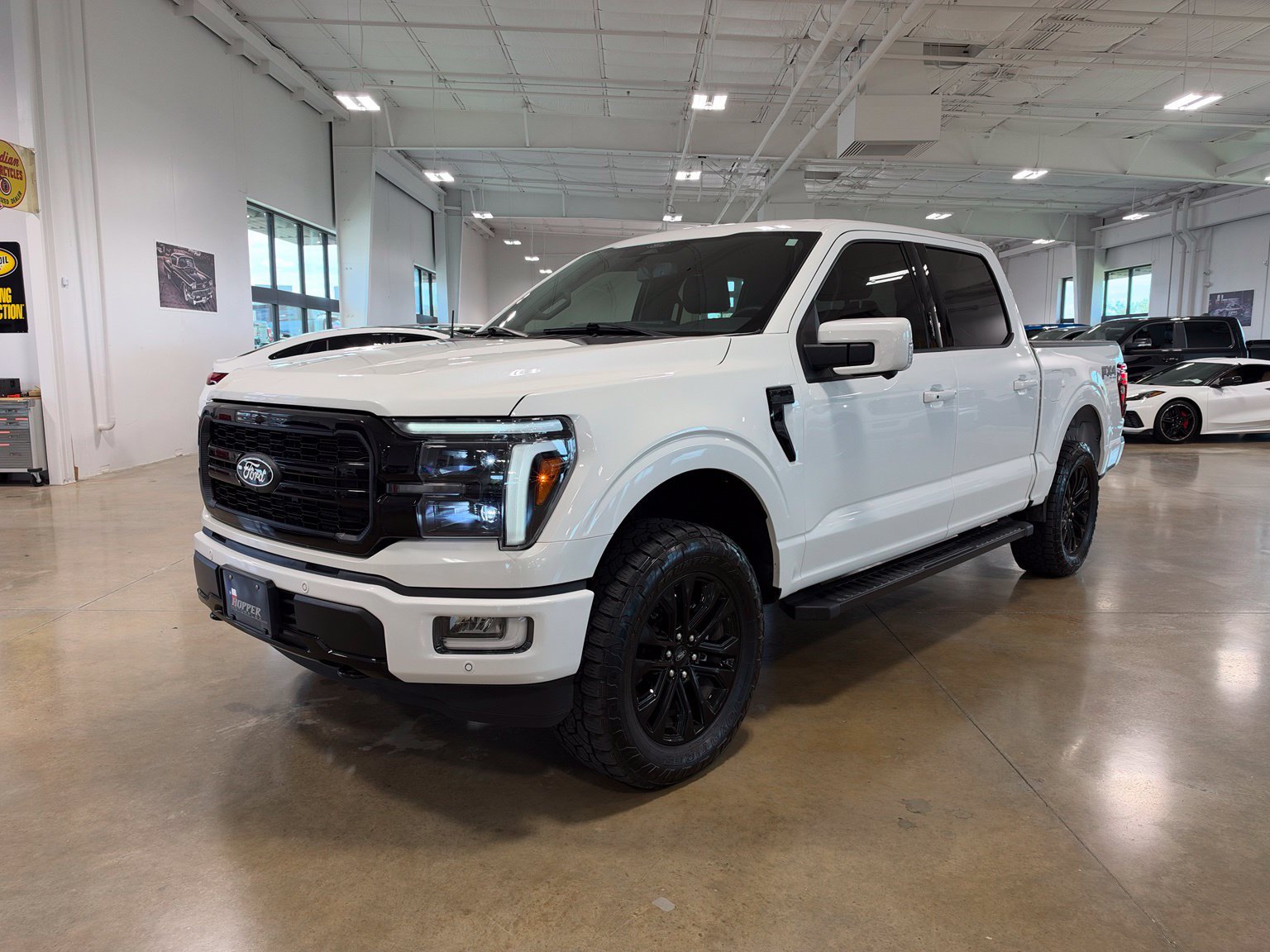 Used 2024 Ford F150 Lariat w/ FX4 Off-Road Package AWD/4WD image 3