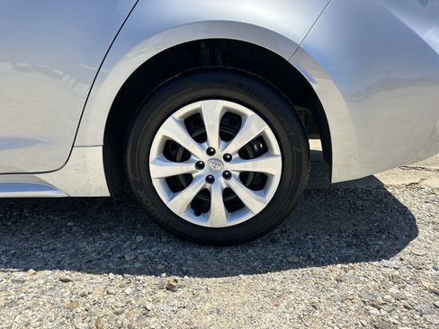 Used 2024 Toyota Corolla LE FWD image 20