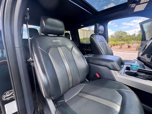 Used 2022 Ford F450 Platinum w/ FX4 Off-Road Package image 40